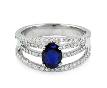 Blue Sapphire and Diamonds Ring